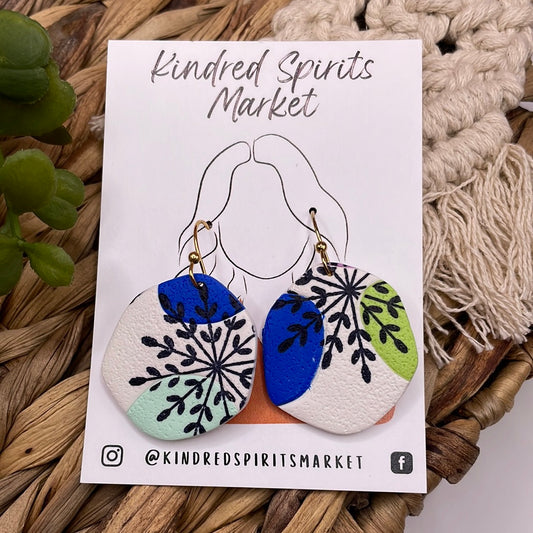 # 926 Large Dangle