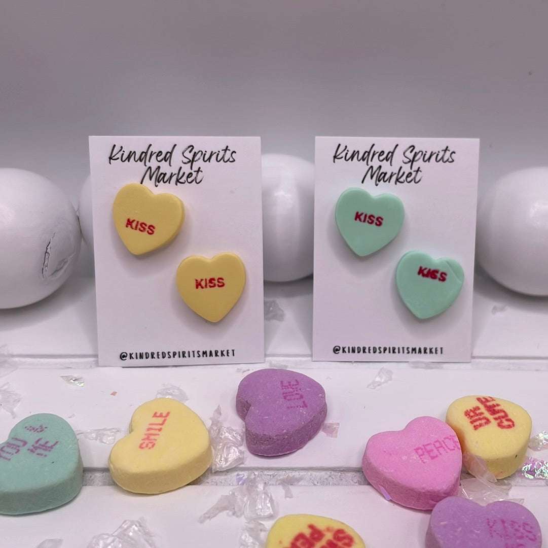 # 1123 Kiss conversation heart studs