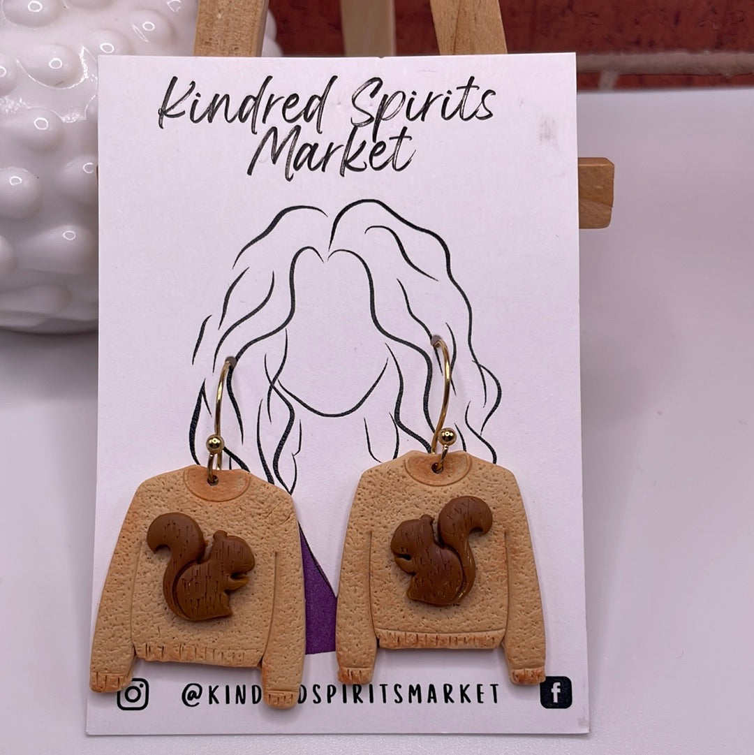 1085 large dangle, fall sweater