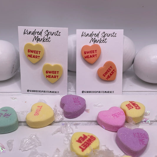 # 1125 Sweet Heart conversation heart studs