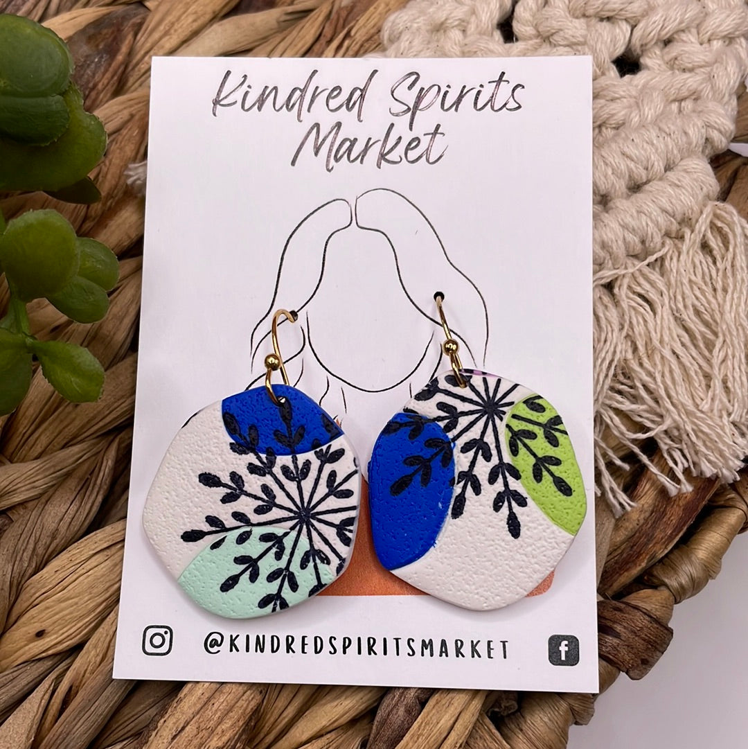 # 926 Large Dangle