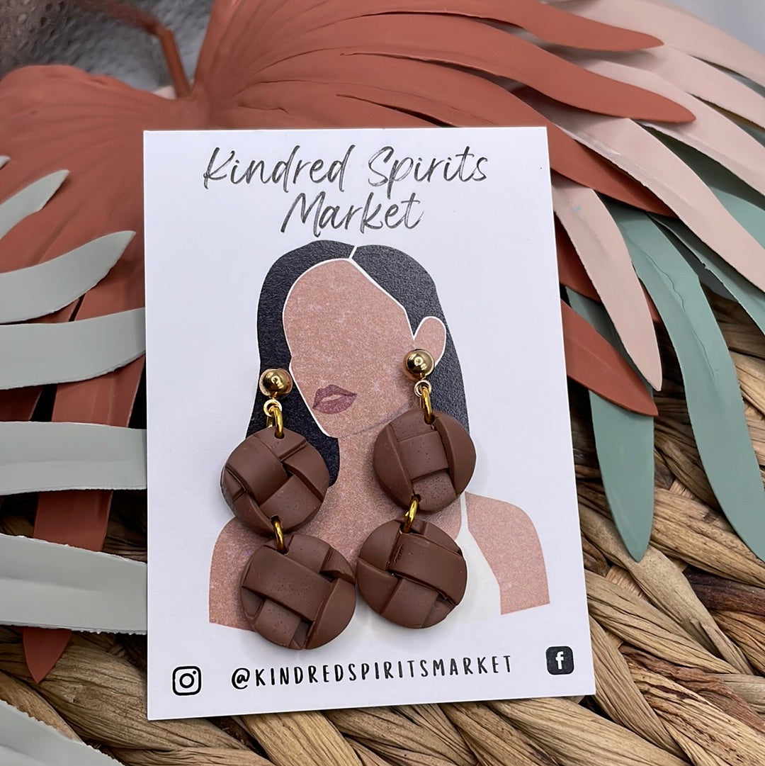 # 561 large dangle