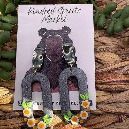 # 681 Large Dangle